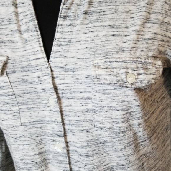 James Perse Gray Heather Button Front Shirt - Picture 2 of 6